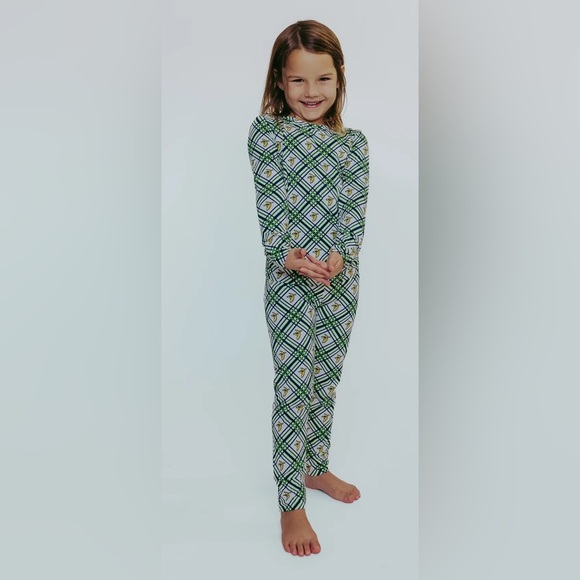 Peaz N’ Carrots Savannah Banana Baseball Logo Plaid Soft Pajama Top size 9/10 - Picture 1 of 13